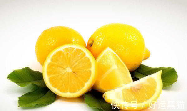 食物|女性到了中年,常吃三种食物,排毒养颜,淡化皱纹