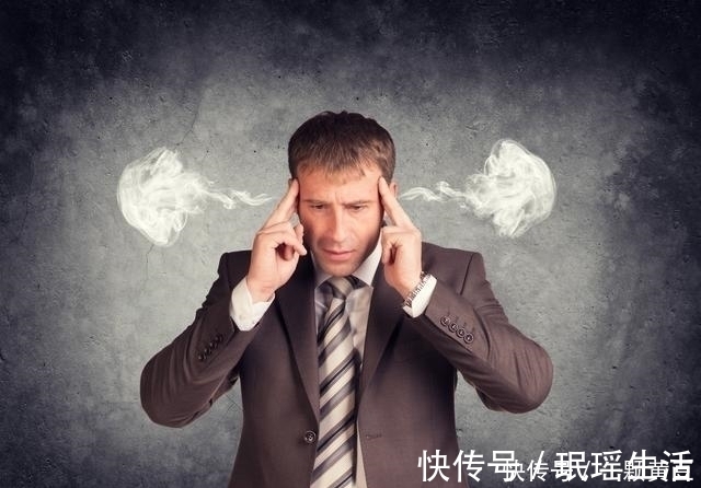 本草纲目|这2类食物是天然“泻药”,空腹食快速通便,肠子通,便秘消失!