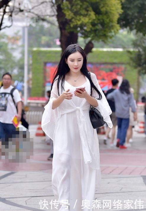 强悍|图五微胖美女,仅靠一条裙子就显出好身材,果然强悍!