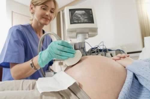 医生|孕妇做B超,为什么医生要涂一层黏乎乎的胶体,说出来你可能不信