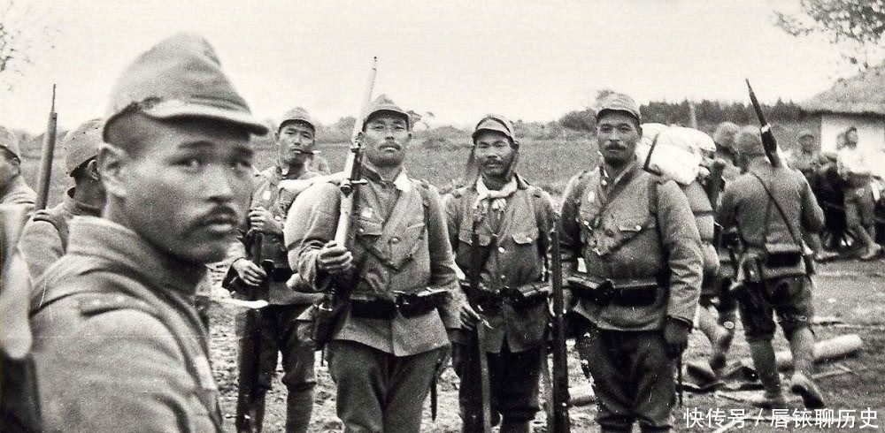 乔家大院|二战时，日军曾想搜刮一座大宅，看门上挂的一物后，选择撤退走人