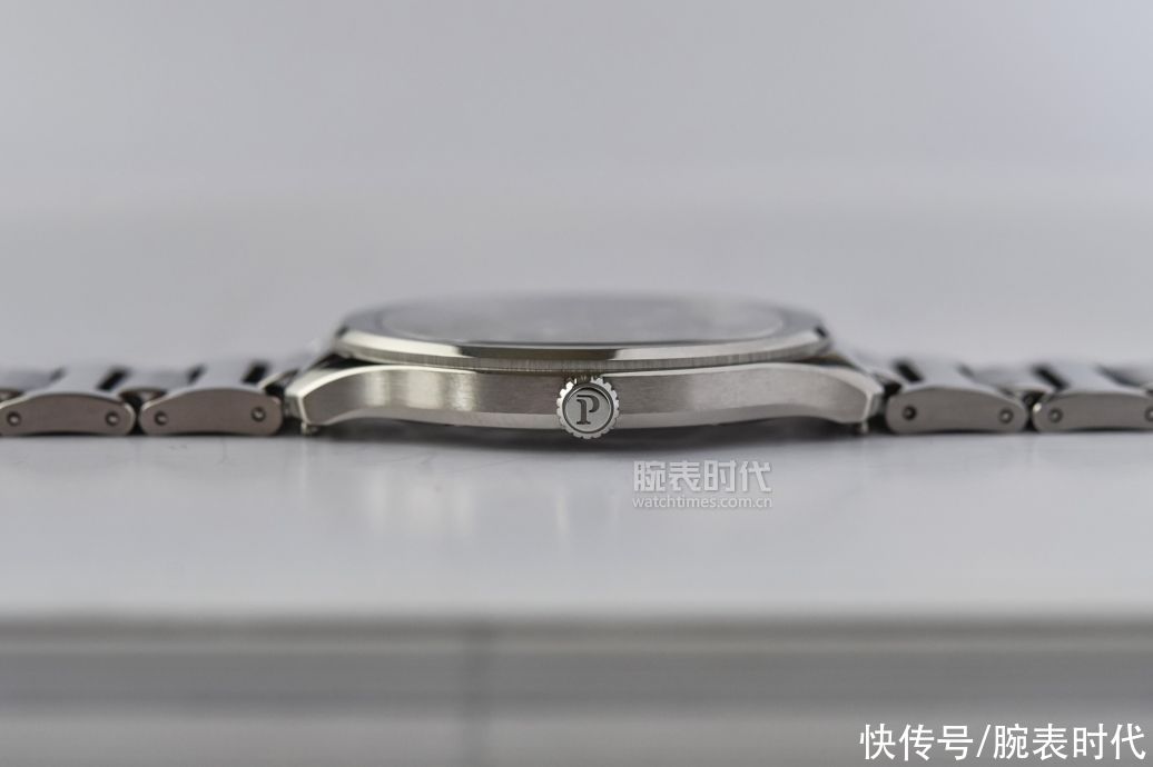 这次应该没人再说伯爵Polo S撞脸PP了吧？