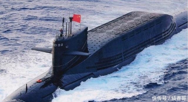 厉害!中国094核潜艇,潜深度超300米,导弹