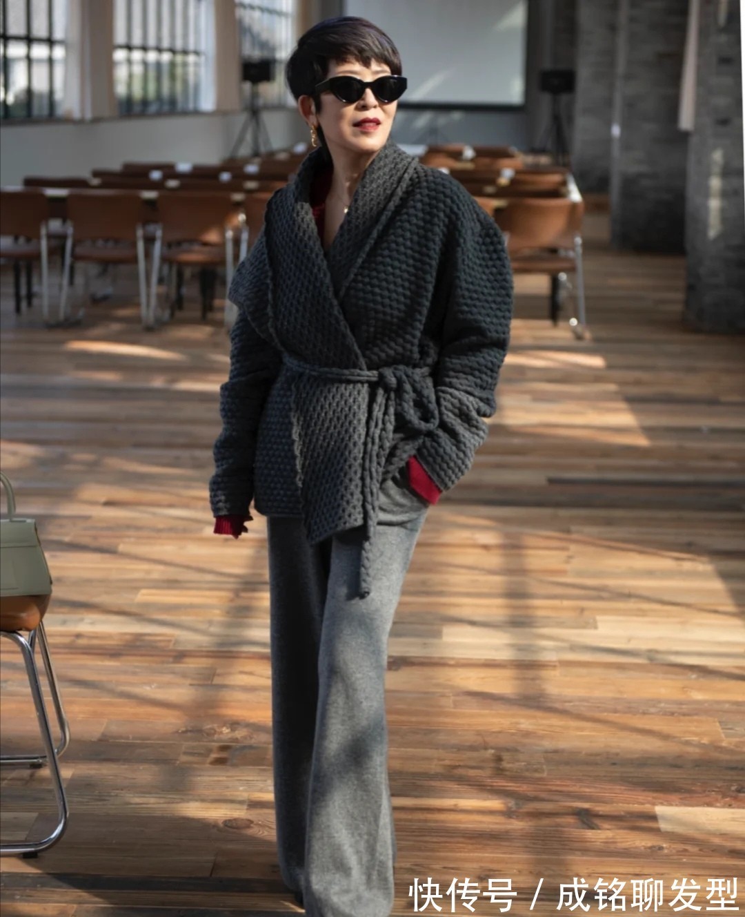 女性 会打扮的女人不显老!看看她们的穿衣打扮,不像是年过半百的人