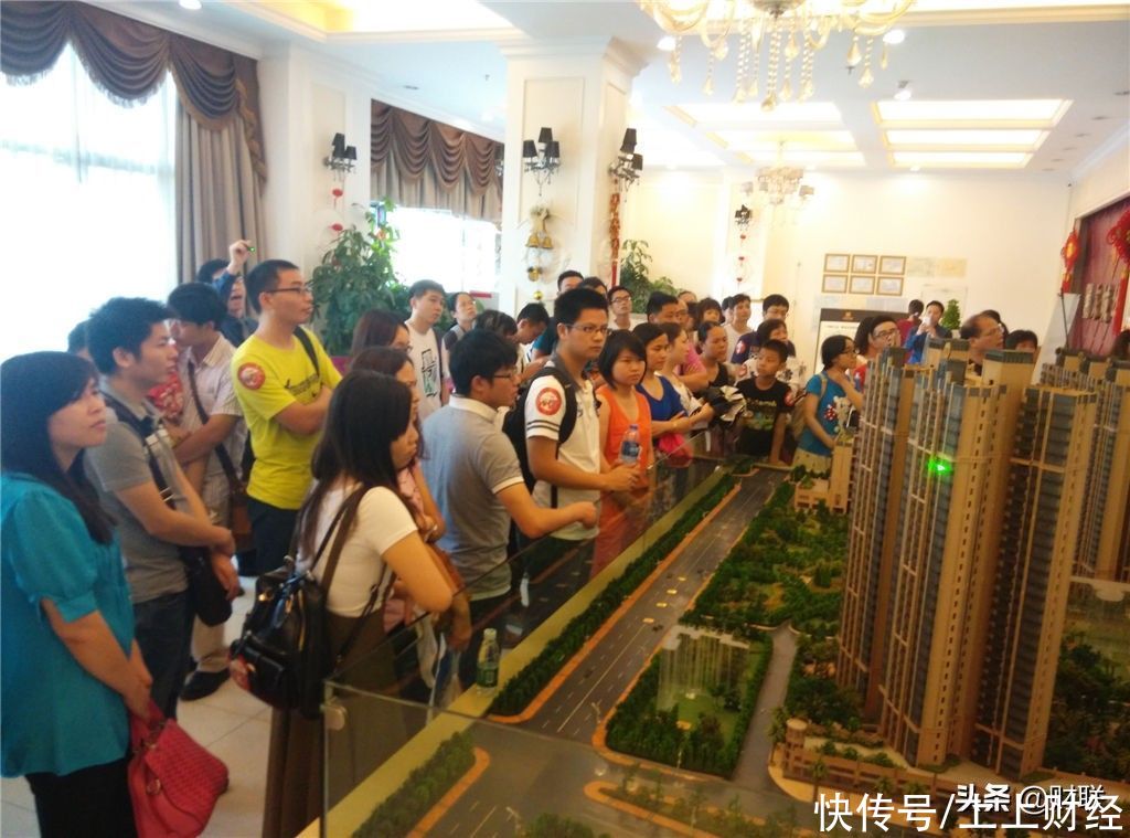 面积|“房产税”真要来了？专家提出“免征面积”，房价回落有望吗？