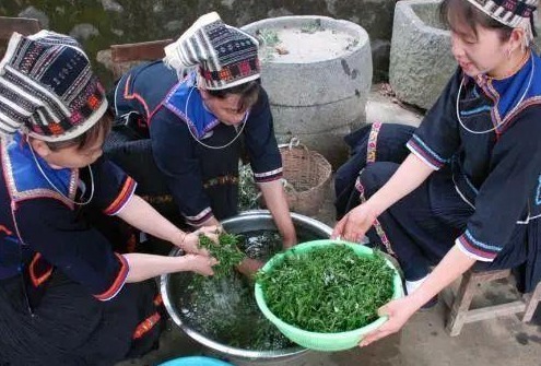 疗程|膝盖骨痛有救了，家有腰腿疼痛的人，记得存起来，受益颇深！