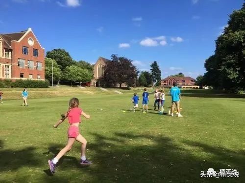 花100万送孩子去顶级私立学校，结果大失所望：父母还能做什么