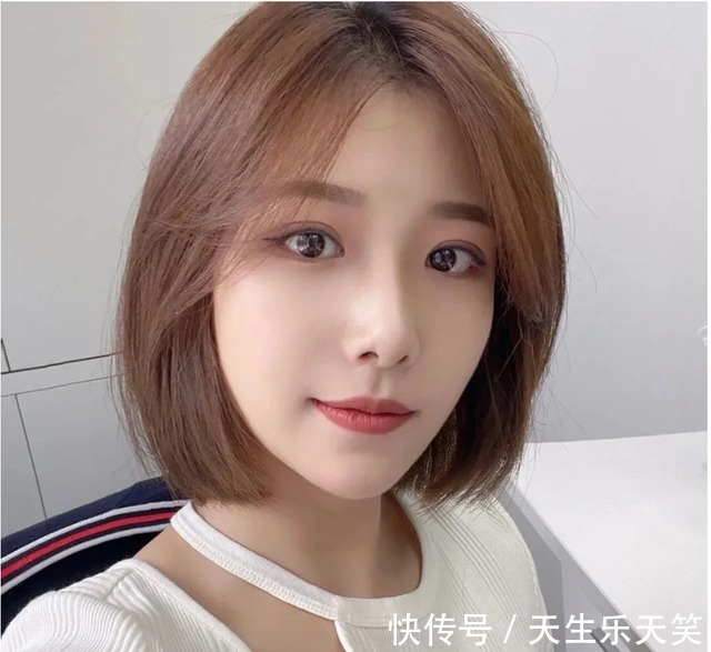 刘海 别再剪过时的发型了,看看这22款流行发型,越剪越漂亮!