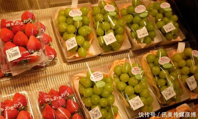 来过日本旅游的游客,都知道这的水果很贵,很多人直呼消费太高