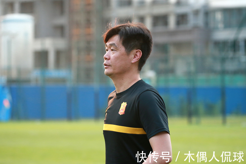 李霄鹏|泰山队提前三轮夺冠,李霄鹏点将,山东国脚会否再创新高?