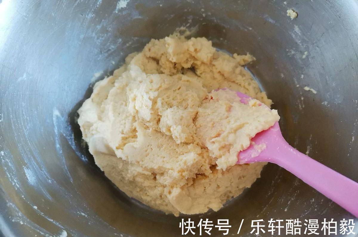 蛋糕|在家做美味可口的粗粮蛋糕,制作简单,口感丰富