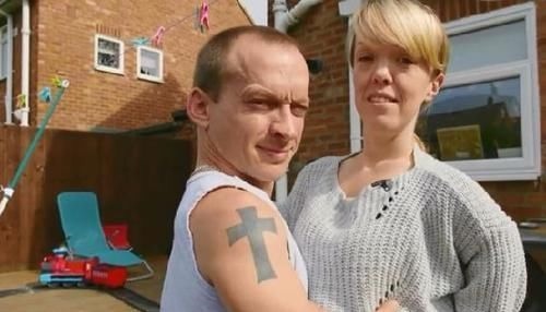 内森|侏儒夫妻生下二宝,这段爱情童话证明:世界没有矮人这一说法