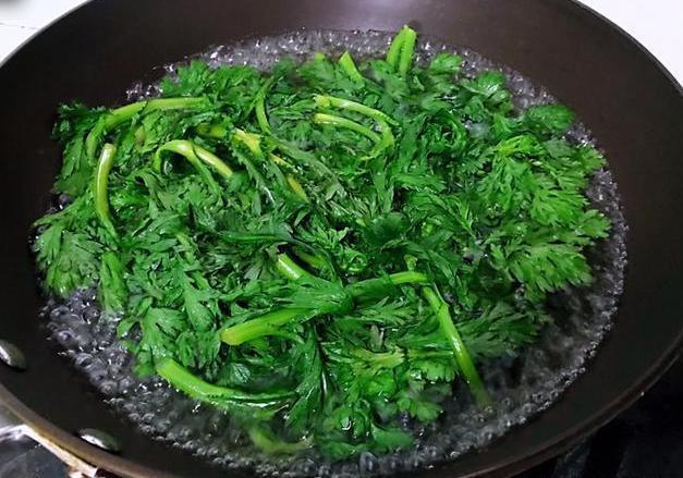 助眠|失眠食吃道菜,重度失眠的人多吃,安神助眠,睡到自然醒