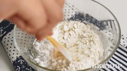 这道紫米雪山包一上桌，全家都爱吃