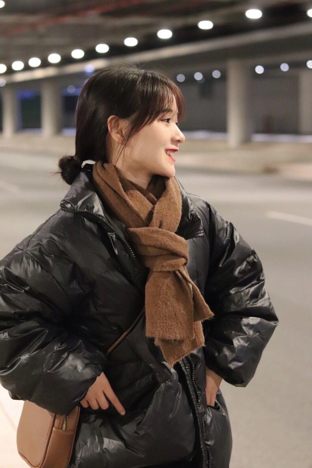 百搭|适合小个子女生的短款羽绒服,保暖温柔还显腿长,日常百搭不挑人