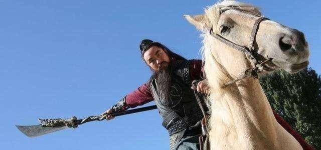 大快人心@水浒传中两组巅峰对决,真是大快人心,可见林冲等四人武功排名!