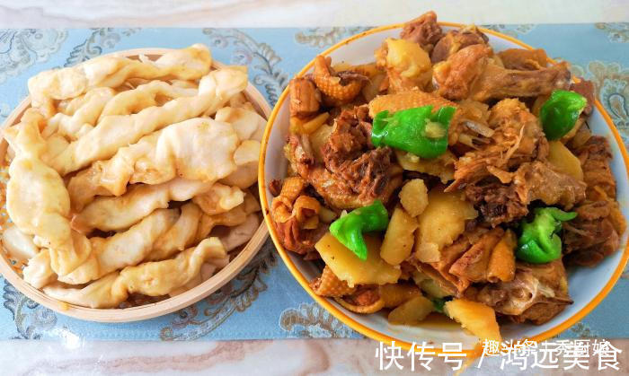 炖鸡|全家迷上此面食,三天两头做一次,饭菜一锅出,发朋友圈被点赞
