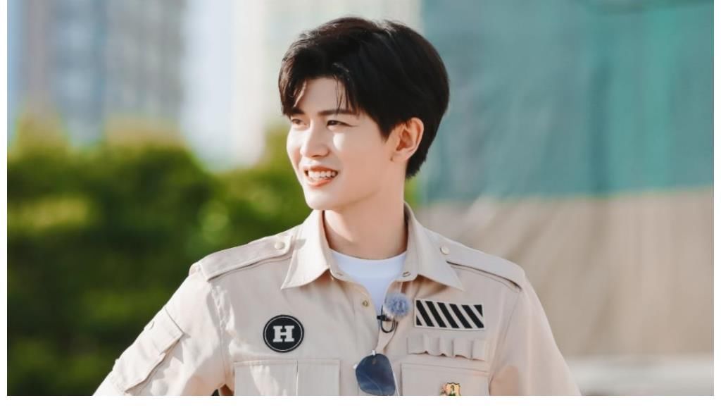 蓝台新综嘉宾比常驻更炸,任嘉伦丁程鑫再合作,亲女儿也来凑热闹