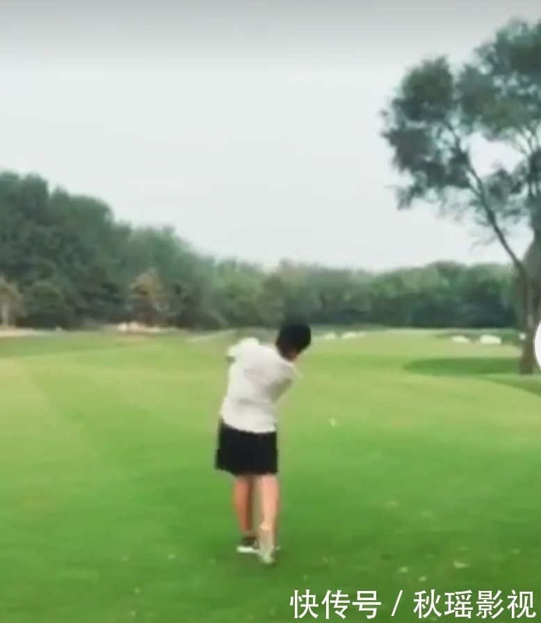 爸爸去哪儿 好久不见:还记得《爸爸去哪儿》的石头吗?如今比老爸郭涛还高…