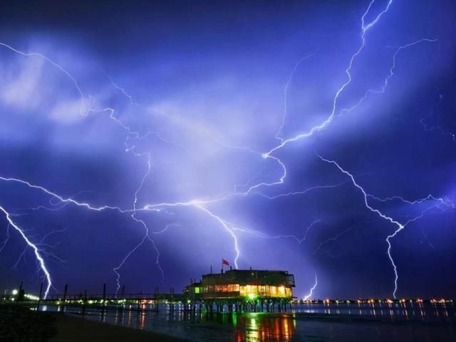 闪电的危险与魅力，伽马射线闪光，从何而来？