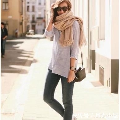 冬天买围巾,就选这3个“百搭色”,不管搭大衣还是羽绒服都配!