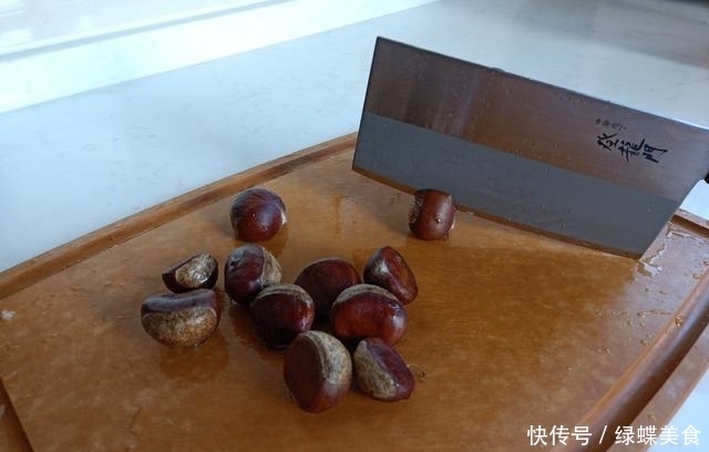 不要再吃糖炒栗子了!教你如此做,10分钟出锅,无糖不油不上火