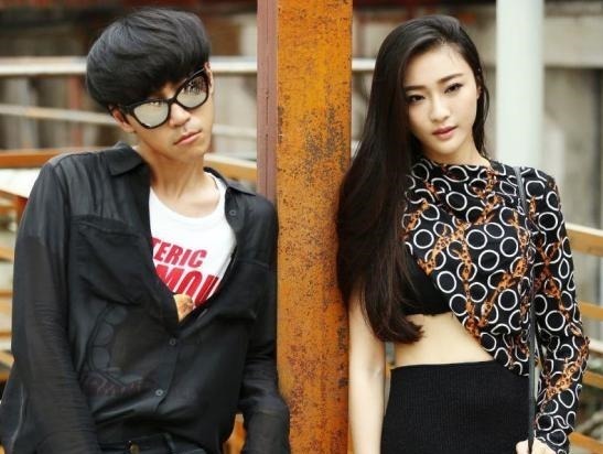 曾靠中国好声音大火,身价30亿的富二代,今却在蒋欣新剧打酱油