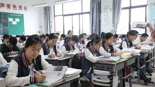 高考拿600分有多难？学霸：这一学科低于120，基本没戏