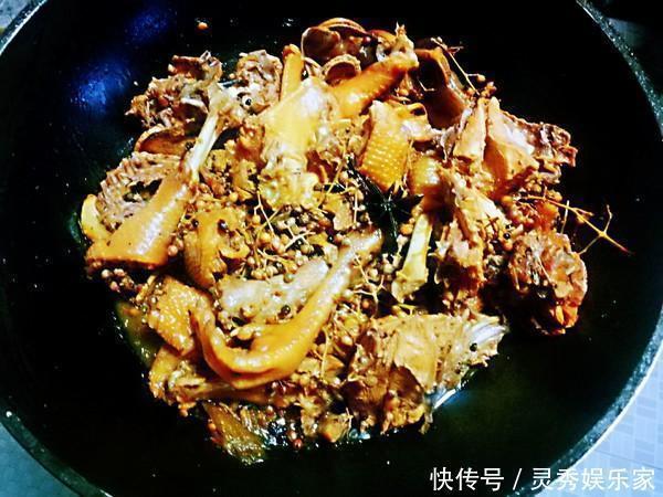 花椒鸡|炸花椒油,直接下锅就“废了”!多做一步才又麻又香,做菜超级香