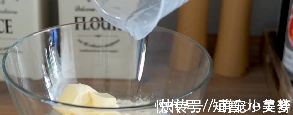 希腊酸奶|不论男女,早晨吃点它,口臭便秘逐渐消失,润肠通便,清淡养颜