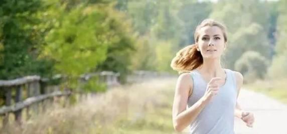 山刺玫|50岁女子,不吸烟喝酒,查出乳腺癌,提醒:2件事女性最好少做