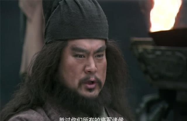 张飞|三个人打吕布,可以说已经很不要脸了,为何还称三英战吕布