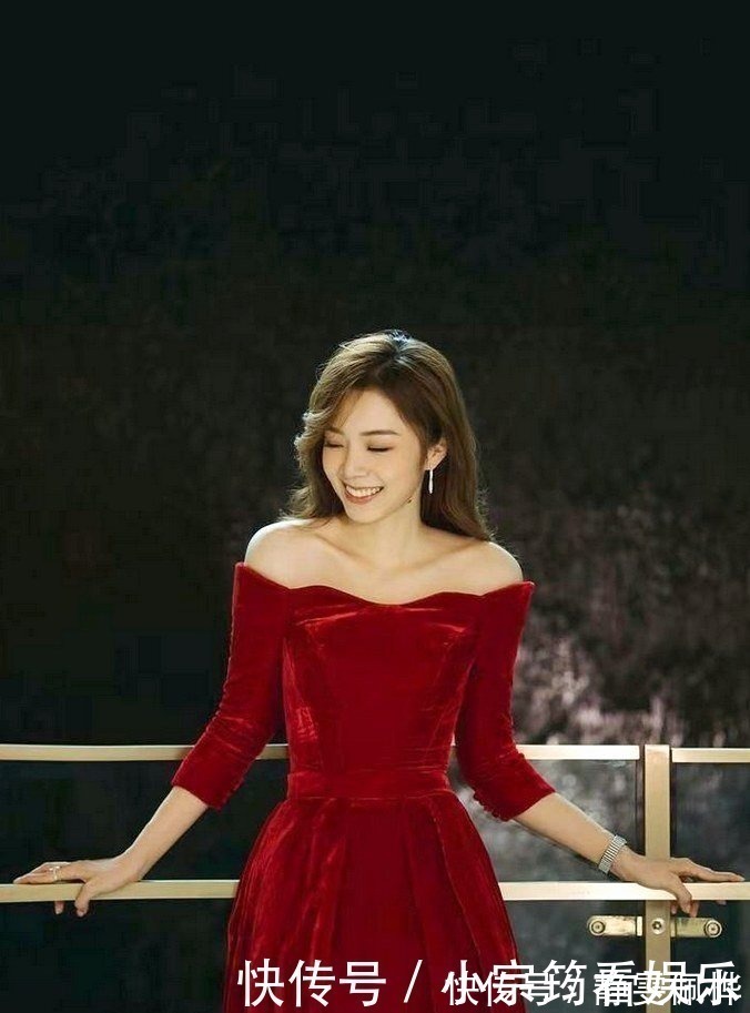外型|举手投足都透漏着高贵的气息，穿出轻熟的美