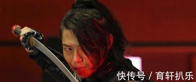 泽塔奥特曼|关于新奥特利迦的五大猜测!反派是小金人,伽古拉将成为奥特曼?