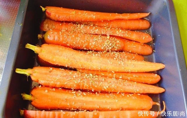 胡萝卜新吃法,不炒不炖不做馅儿,美味又营养,瞬间让你爱上它