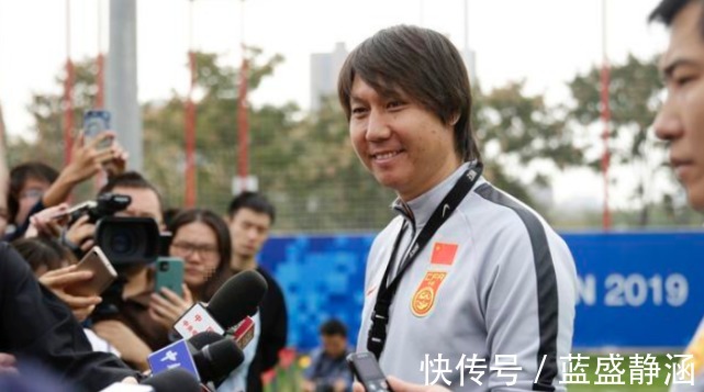 替补|李铁安排阿兰，蒿俊闵一起替补出场，这说明李铁有奋力一搏的想法！