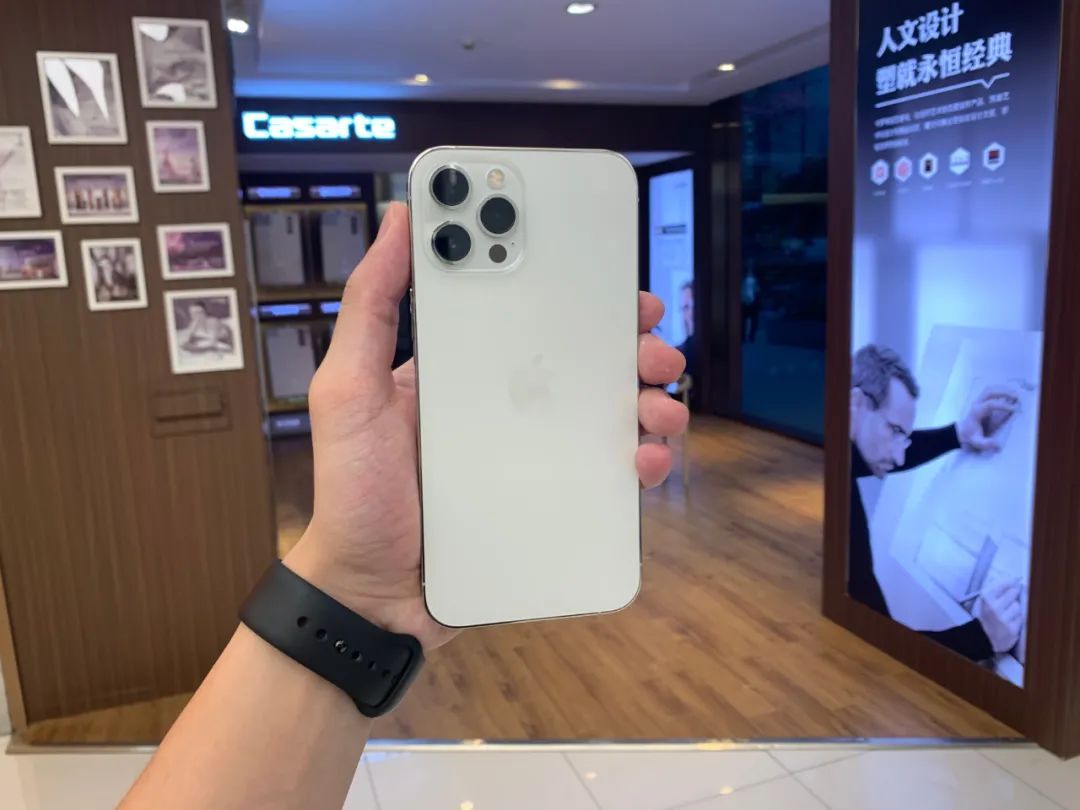 iPhone12|安卓就是个弟弟，iPhone12 Pro Max深度上手！