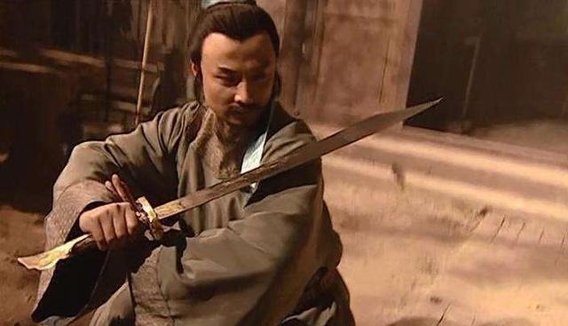 权有势|高衙内调戏娘子,林冲握紧拳头,血脉喷张,始终下不去手