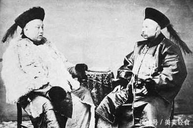 对待|左宗棠如何对待官场潜规则:既不送钱,也不收钱