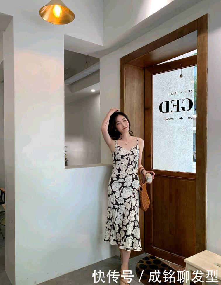 女性|中年女性要避开“大妈感”，这几种穿搭时尚又高级，减龄又有范