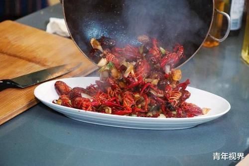 功夫|小龙虾有多脏把它放进95度酒精里,一会功夫便恶心够了