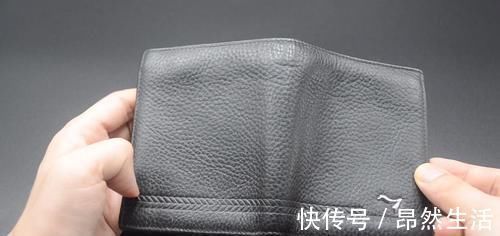真假皮革难辨别？学会这个小窍门，再也不怕买到假的，涨知识了