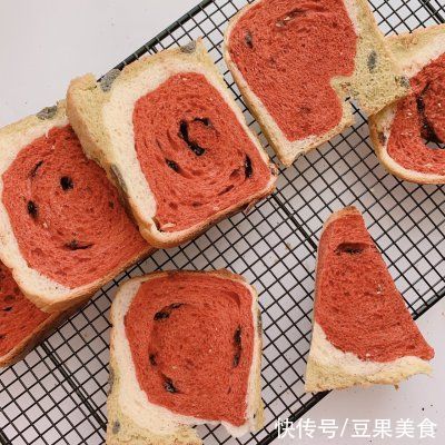 步骤|100个吐司练习No.39 颜值在线的西瓜吐司??超详细步骤