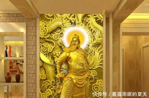 曹操|拜关公也有讲究?黑帮拜红袍,警察拜绿袍,谁要拜金袍关公?