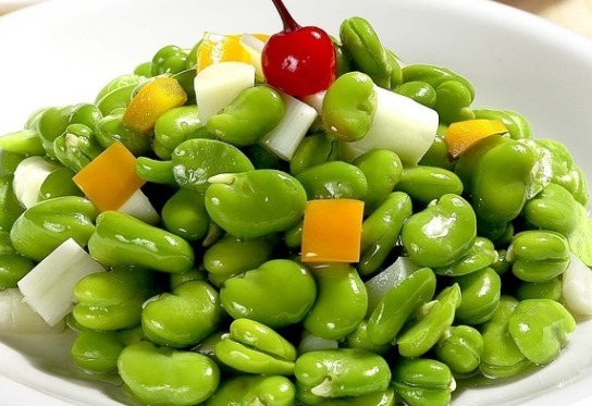 菊花|女性不愿老太快，建议吃的食物，皮肤白斑，美味健康，能祛皱润肤