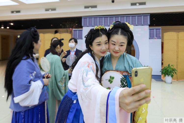 街道！渗透街道社区！申城公共文化空间新的打开方式