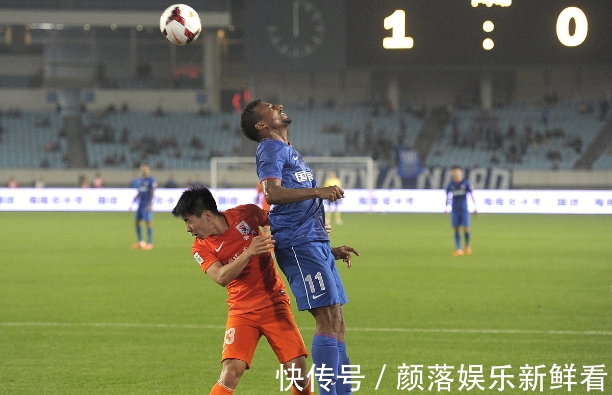 吳曦|化繁為簡(jiǎn)！李霄鵬重用郭田雨、張玉寧，恢復(fù)國(guó)足傳統(tǒng)打法！