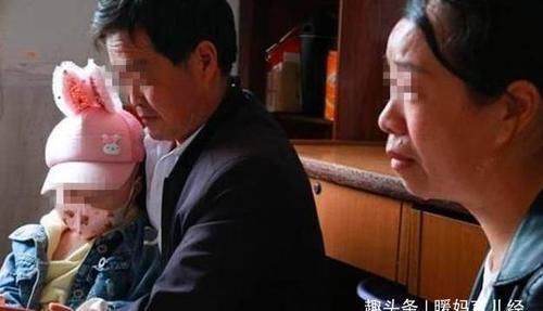 打招呼|老人带孩子常说的5句话,看似哄娃实则毁娃,建议家长及时阻止