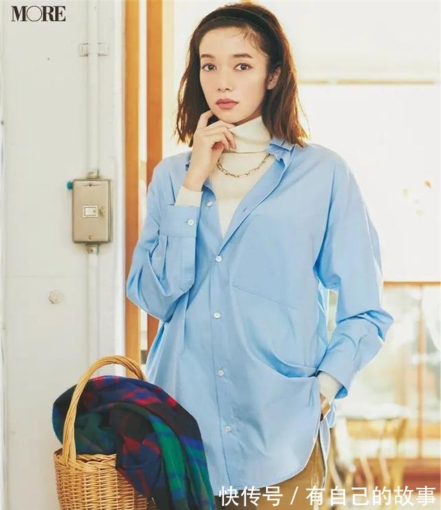 浅蓝色 中年女人学穿搭，颜色切忌“花里胡哨”，建议选择这3种简约配色！