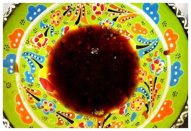 炒鱿鱼时,直接下锅炒错了,多加一步,鱿鱼鲜嫩爽口,亮白不腥气